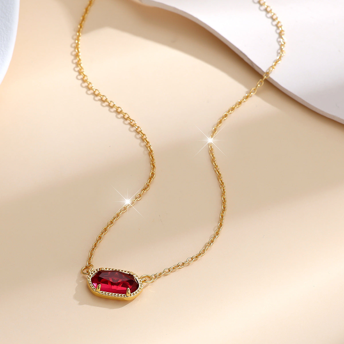 Klassisch Oval Rubin-Halskette | Gold