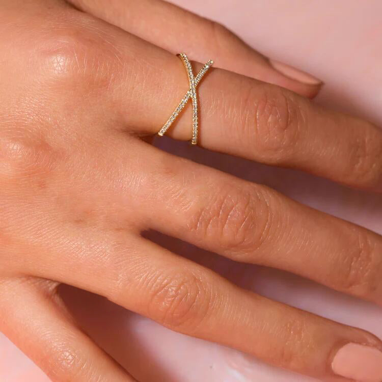 Nia Gold Diamant Kreuz-Ring