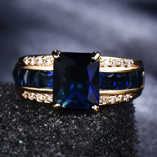 Gold Saphir Quadratschliff Ring