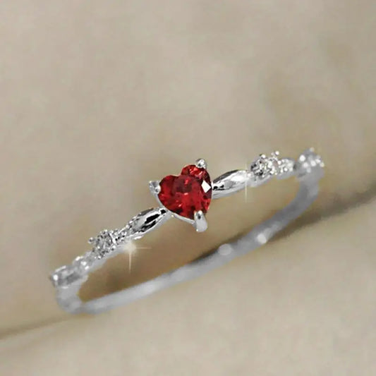 Coralyn Amoura Ring | Weißgold