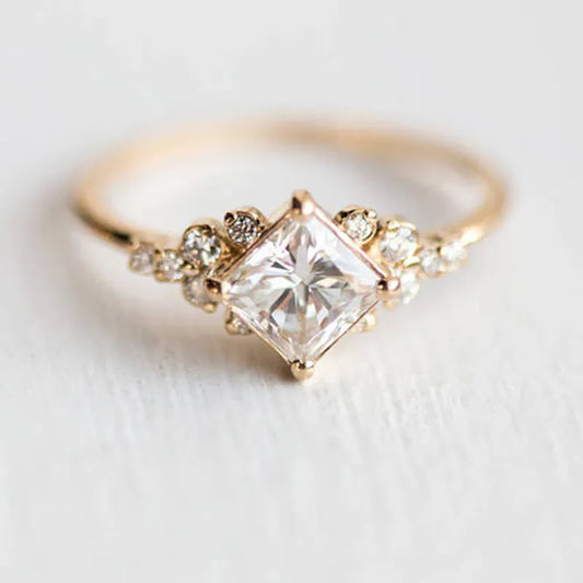 Gold Quadratisch Solitär Ring