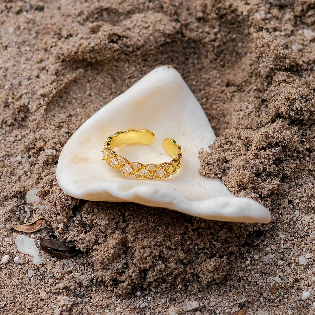 Camille Gold Gemustert Ring