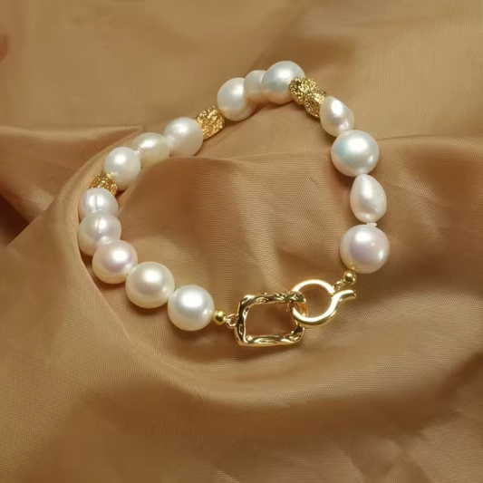 Barocke Süßwasserperlen Armband