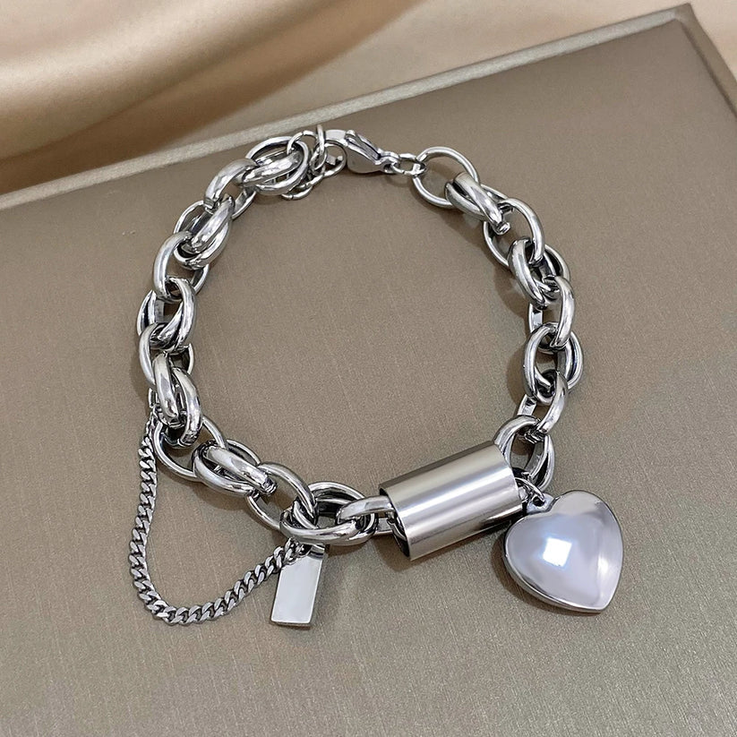 Herzförmig Massiv Armband | Gold