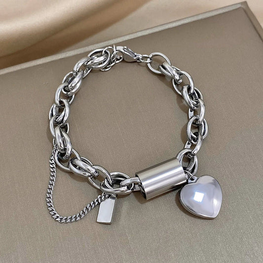 Herzförmig Massiv Armband | Gold