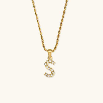 Maeve Buchstabeninitiale Diamant-Halskette