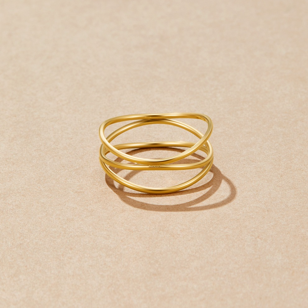 Gold Minimalist Wickel Ring