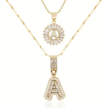 Pavé-Buchstabeninitiale Halskette Set | Gold