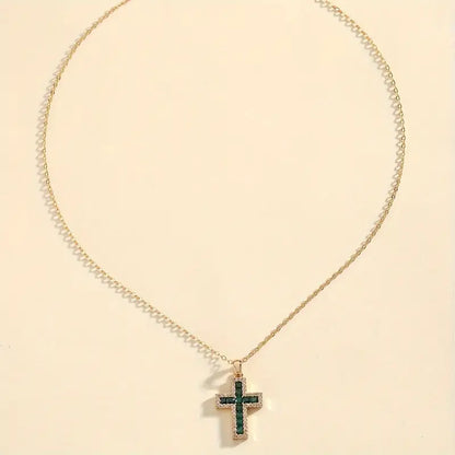 Solene Smaragd Kreuz Anhänger-Halskette | Gold