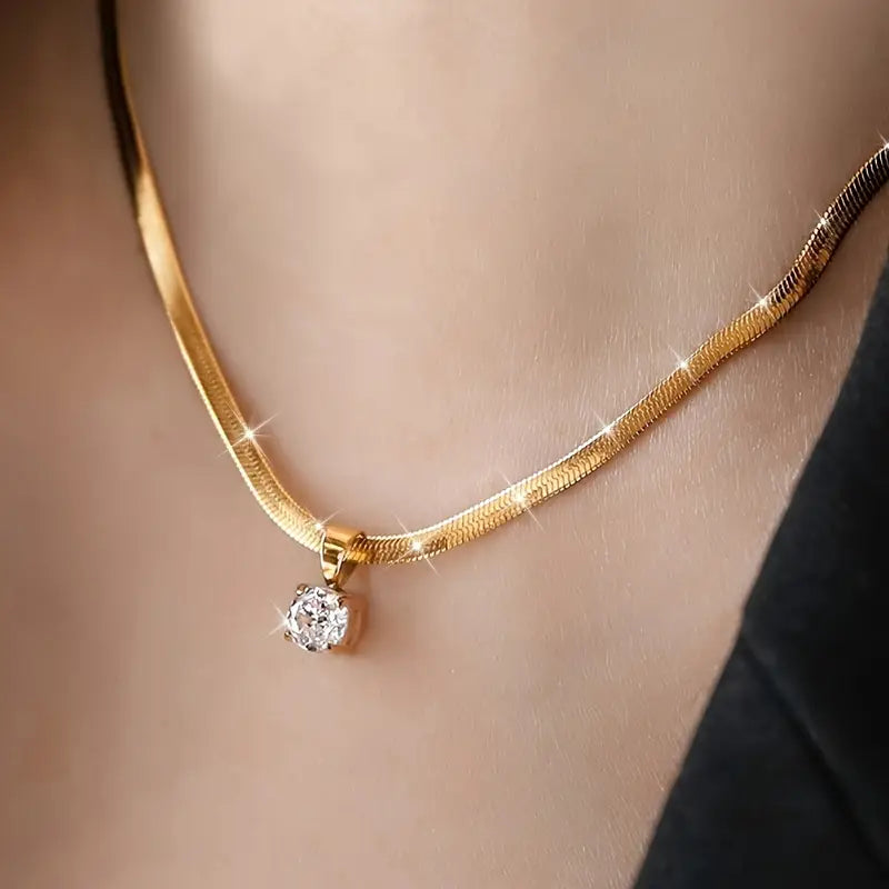 Elegant Strass Anhänger-Halskette | Gold
