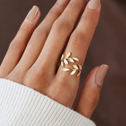 Gold Blatt Motiv Ring
