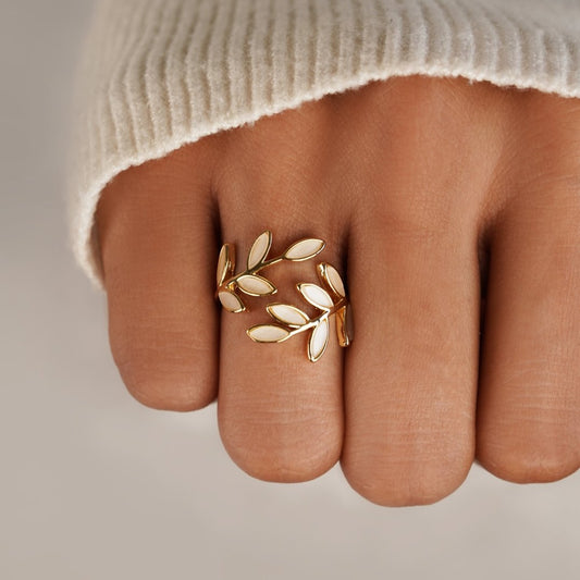 Gold Blatt Motiv Ring